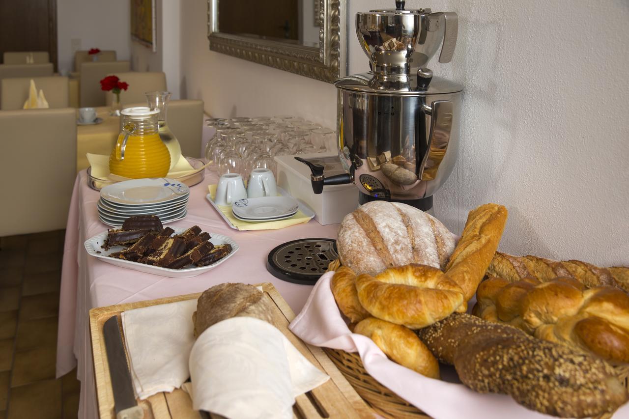 Hotel Al Fiume Tegna Екстериор снимка