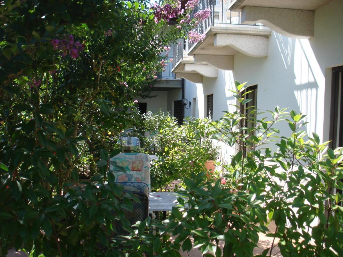 Hotel Al Fiume Tegna Стая снимка